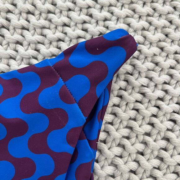 Skatie• ‘Salty’ Bikini Bottom in INFINITO - Picture 8 of 17